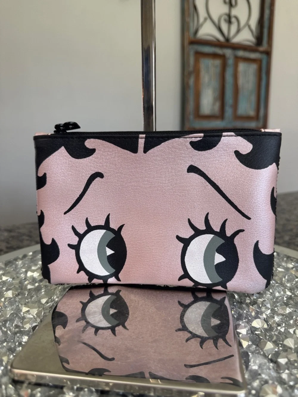Betty Boop vs Ipsy Pink Eye Graphic Zip Pouch sequins back 2019 NEW